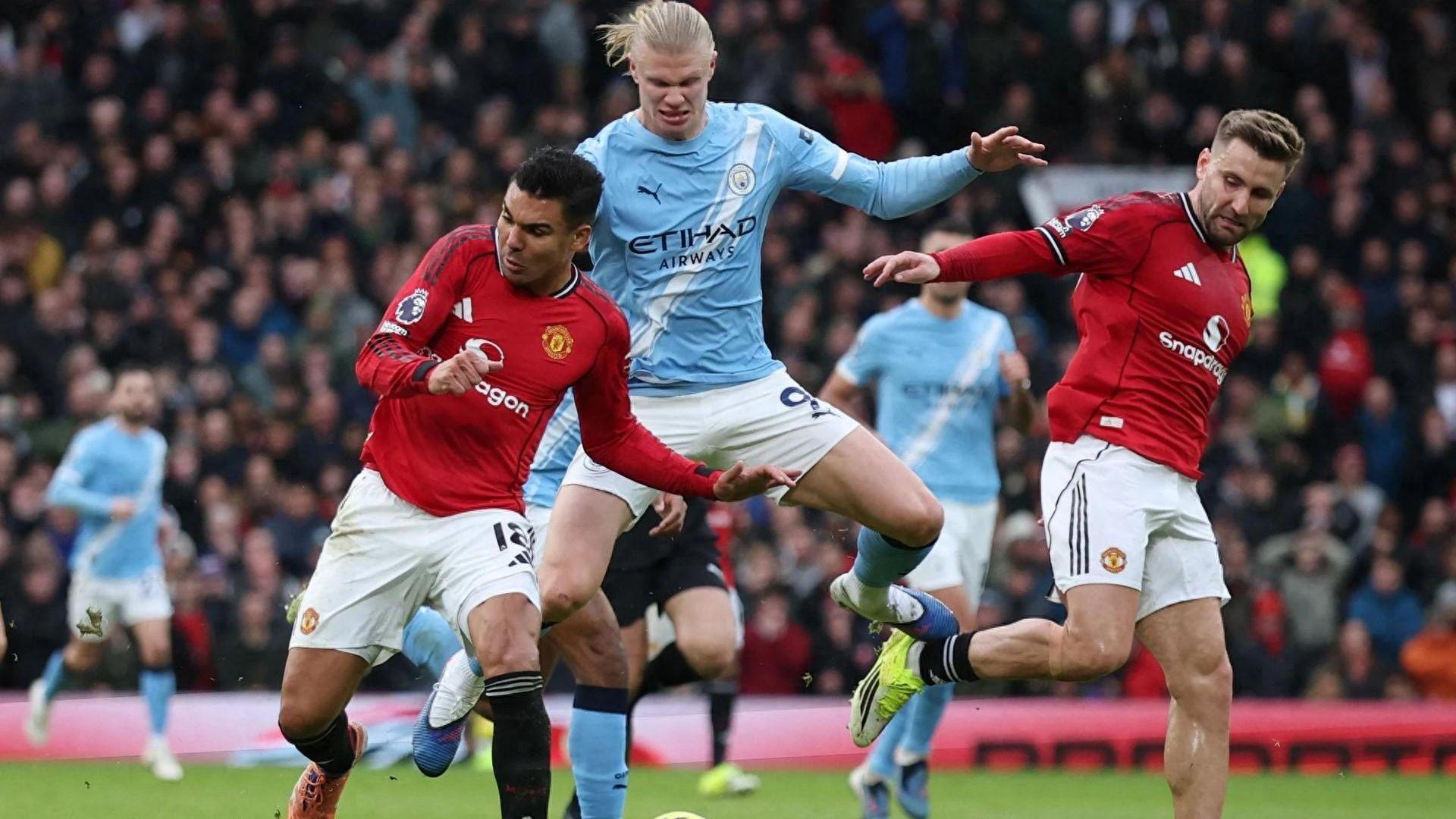 卡塞米罗为何离开曼联？他不是水货，但红魔已经负担不起他